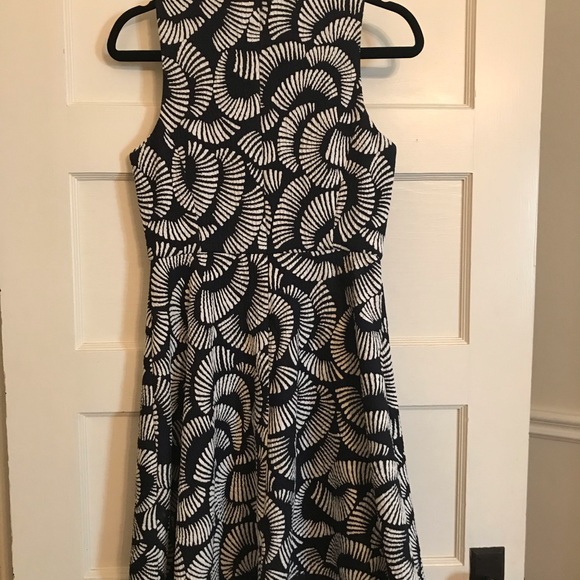 4C Saks 5th Avenue designer dress - Picture 2 of 3